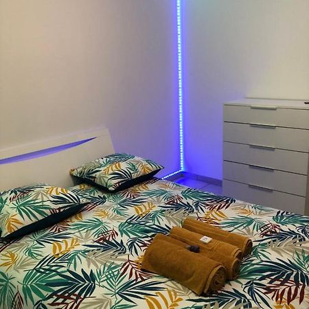 Superbe Appartement ロアンヌ エクステリア 写真